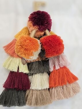 Colorful Tassel Pom Pom Keychain - Multicolor